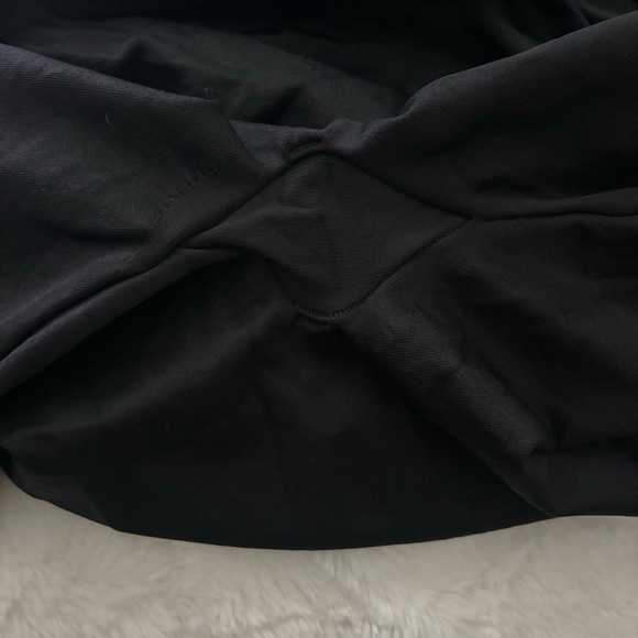 BLANQI Maternity Belly Support Crop Leggings in Black Size Large - Picture 7 of 10